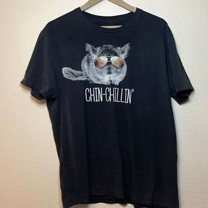 Chin-Chillin graphic T-shirt